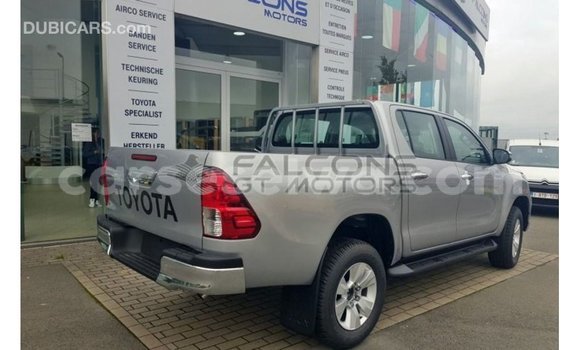 Buy Import Toyota Hilux Brown Car in Import - Dubai in East Mahé Buy Import Toyota Hilux Brown Car in Import - Dubai in East Mahé
