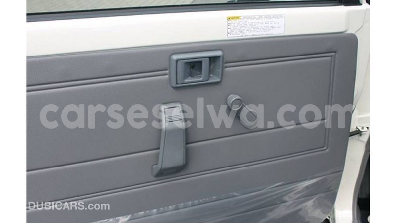 Big with watermark toyota land cruiser east mahe import dubai 6634