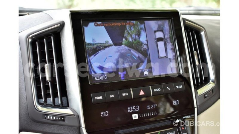 Big with watermark toyota land cruiser east mahe import dubai 6640