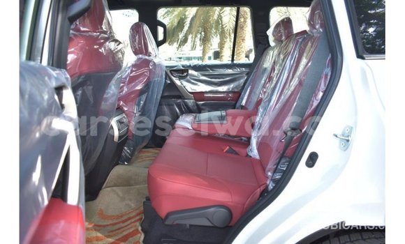 Acheter Import Voiture Lexus GX Blanc à Import - Dubai, East Mahé Acheter Import Voiture Lexus GX Blanc à Import - Dubai, East Mahé