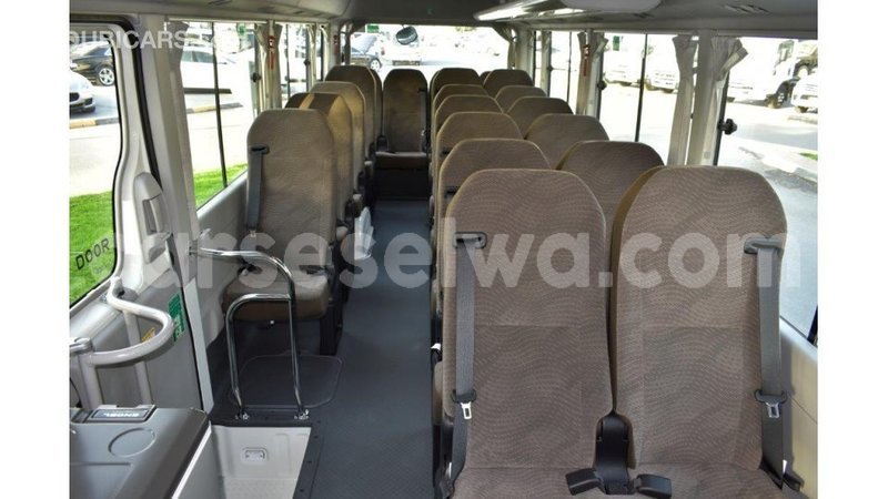 Big with watermark toyota coaster east mahe import dubai 6643