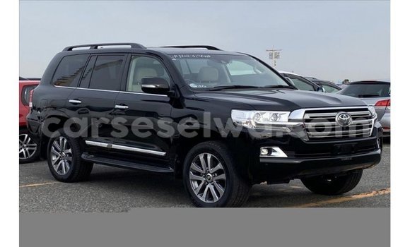 Buy Import Toyota Land Cruiser Black Car in Import - Dubai in East Mahé Buy Import Toyota Land Cruiser Black Car in Import - Dubai in East Mahé