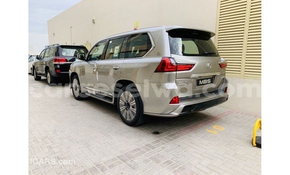 Acheter Import Voiture Lexus LX Autre à Import - Dubai, East Mahé Acheter Import Voiture Lexus LX Autre à Import - Dubai, East Mahé