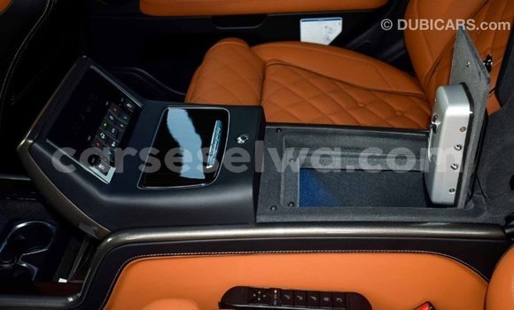 Acheter Import Voiture Lexus LX Noir à Import - Dubai, East Mahé Acheter Import Voiture Lexus LX Noir à Import - Dubai, East Mahé