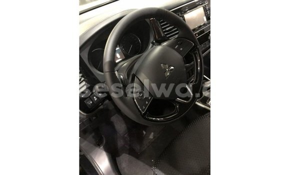 Buy Import Mitsubishi Outlander Black Car in Import - Dubai in East Mahé Buy Import Mitsubishi Outlander Black Car in Import - Dubai in East Mahé