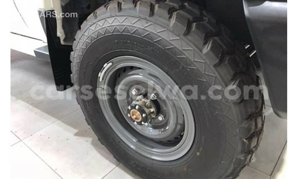 Buy Import Toyota Land Cruiser White Car in Import - Dubai in East Mahé Buy Import Toyota Land Cruiser White Car in Import - Dubai in East Mahé