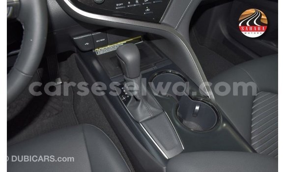 Acheter Import Voiture Toyota Camry Autre à Import - Dubai, East Mahé Acheter Import Voiture Toyota Camry Autre à Import - Dubai, East Mahé