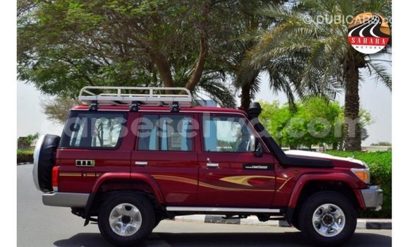 Acheter Import Voiture Toyota Land Cruiser Rouge à Import - Dubai, East Mahé Acheter Import Voiture Toyota Land Cruiser Rouge à Import - Dubai, East Mahé