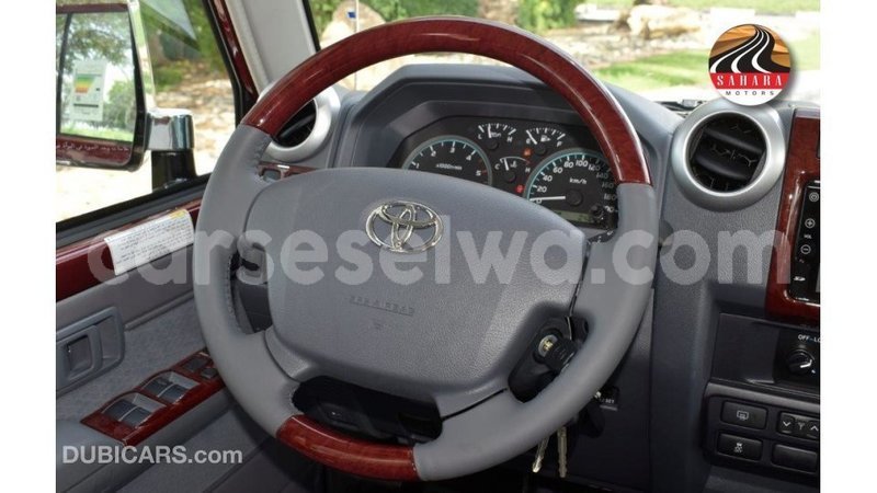 Big with watermark toyota land cruiser east mahe import dubai 6689