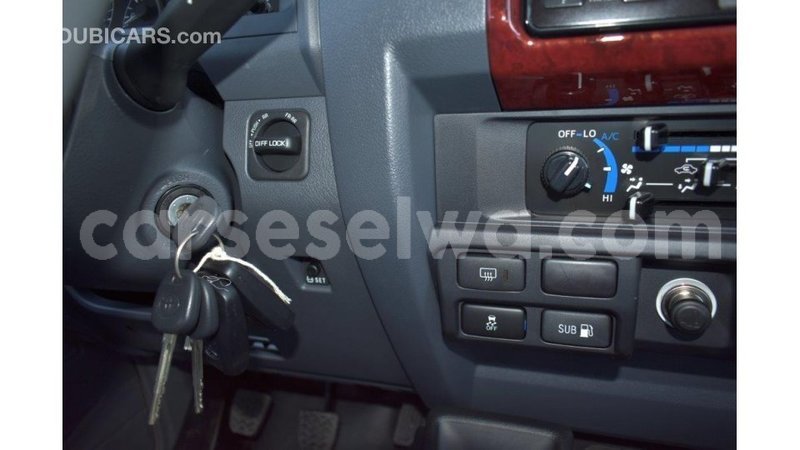 Big with watermark toyota land cruiser east mahe import dubai 6691