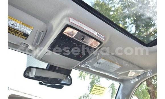 Acheter Import Utilitaire Toyota Ade Blanc à Import - Dubai, East Mahé Acheter Import Utilitaire Toyota Ade Blanc à Import - Dubai, East Mahé