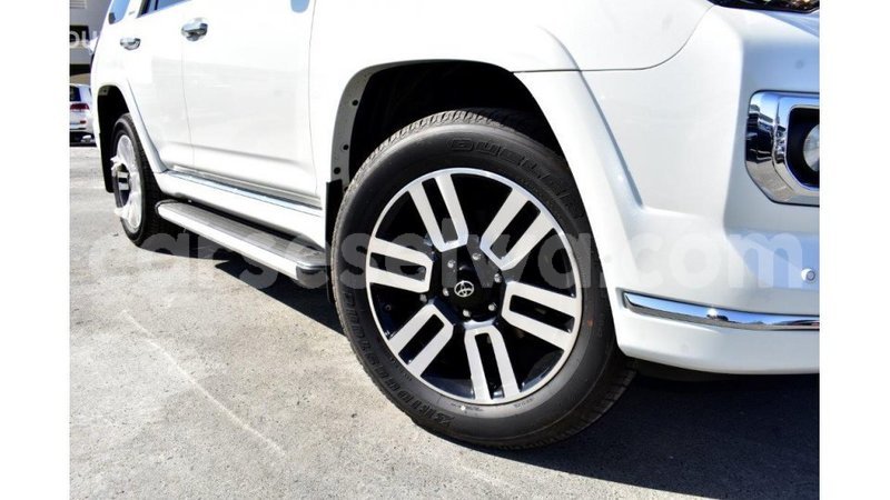 Big with watermark toyota ade east mahe import dubai 6692