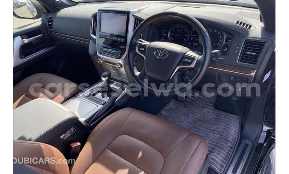 Buy Import Toyota Land Cruiser Black Car in Import - Dubai in East Mahé Buy Import Toyota Land Cruiser Black Car in Import - Dubai in East Mahé