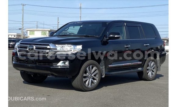 Buy Import Toyota Land Cruiser Black Car in Import - Dubai in East Mahé Buy Import Toyota Land Cruiser Black Car in Import - Dubai in East Mahé