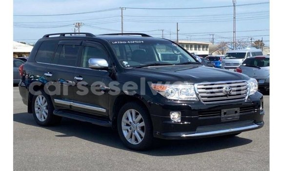 Buy Import Toyota Land Cruiser Black Car in Import - Dubai in East Mahé Buy Import Toyota Land Cruiser Black Car in Import - Dubai in East Mahé