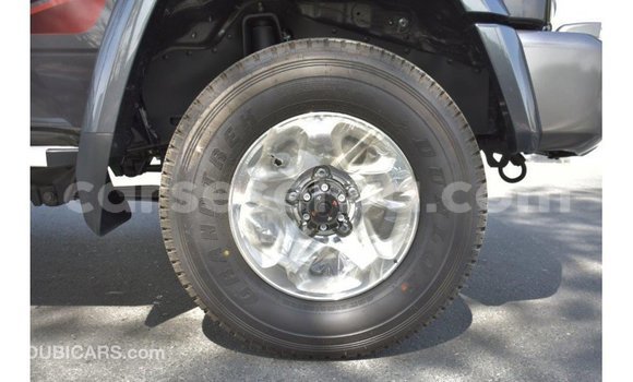 Acheter Import Voiture Toyota Land Cruiser Autre à Import - Dubai, East Mahé Acheter Import Voiture Toyota Land Cruiser Autre à Import - Dubai, East Mahé