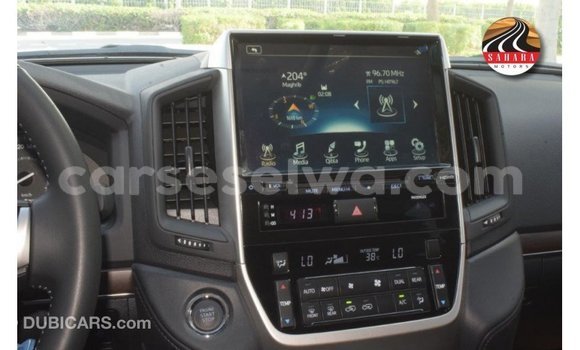 Acheter Import Voiture Toyota Land Cruiser Autre à Import - Dubai, East Mahé Acheter Import Voiture Toyota Land Cruiser Autre à Import - Dubai, East Mahé