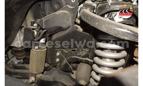 Acheter Import Voiture Toyota Land Cruiser Autre à Import - Dubai, East Mahé Acheter Import Voiture Toyota Land Cruiser Autre à Import - Dubai, East Mahé