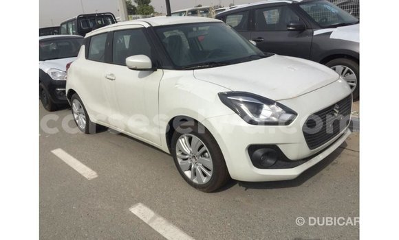 Acheter Import Voiture Suzuki Swift Blanc à Import - Dubai, East Mahé Acheter Import Voiture Suzuki Swift Blanc à Import - Dubai, East Mahé
