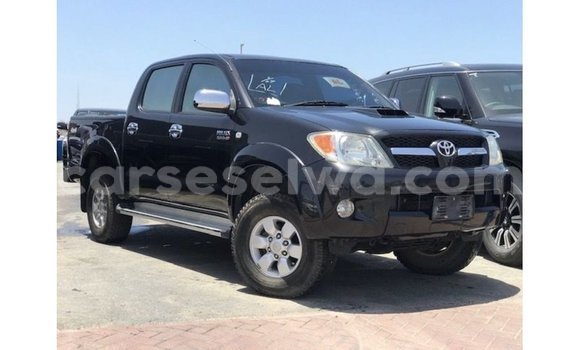 Buy Import Toyota Hilux Black Car in Import - Dubai in East Mahé Buy Import Toyota Hilux Black Car in Import - Dubai in East Mahé