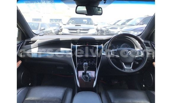 Buy Import Toyota Harrier Brown Car in Import - Dubai in East Mahé Buy Import Toyota Harrier Brown Car in Import - Dubai in East Mahé