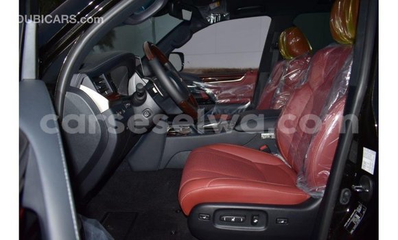 Acheter Import Voiture Lexus LX Noir à Import - Dubai, East Mahé Acheter Import Voiture Lexus LX Noir à Import - Dubai, East Mahé