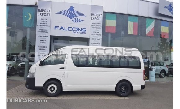 Buy Import Toyota Hiace White Car in Import - Dubai in East Mahé Buy Import Toyota Hiace White Car in Import - Dubai in East Mahé
