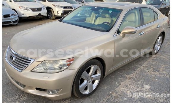 Acheter Import Voiture Lexus LS Autre à Import - Dubai, East Mahé Acheter Import Voiture Lexus LS Autre à Import - Dubai, East Mahé