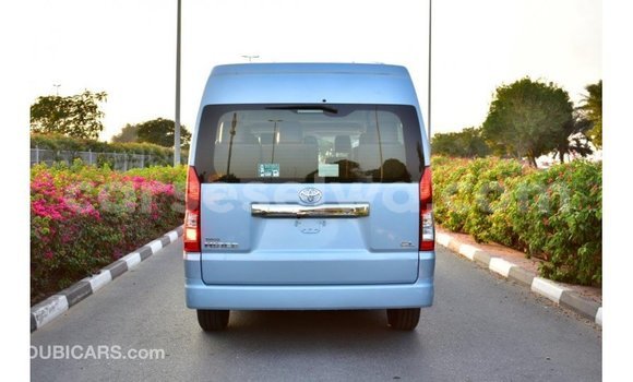 Acheter Import Voiture Toyota Hiace Bleu à Import - Dubai, East Mahé Acheter Import Voiture Toyota Hiace Bleu à Import - Dubai, East Mahé