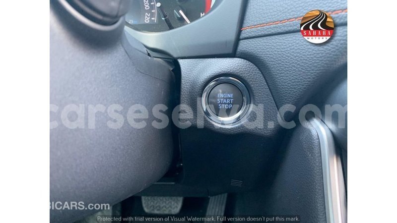 Big with watermark toyota ade east mahe import dubai 6725