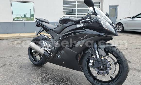 Buy Used Yamaha YZF Black Bike in Anse Aux Pins in East Mahé Buy Used Yamaha YZF Black Bike in Anse Aux Pins in East Mahé