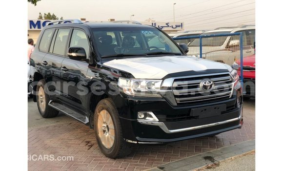 Buy Import Toyota Land Cruiser Black Car in Import - Dubai in East Mahé Buy Import Toyota Land Cruiser Black Car in Import - Dubai in East Mahé