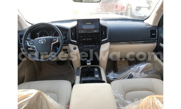 Buy Import Toyota Land Cruiser Black Car in Import - Dubai in East Mahé Buy Import Toyota Land Cruiser Black Car in Import - Dubai in East Mahé