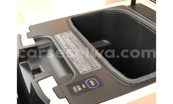 Buy Import Toyota Land Cruiser Black Car in Import - Dubai in East Mahé Buy Import Toyota Land Cruiser Black Car in Import - Dubai in East Mahé