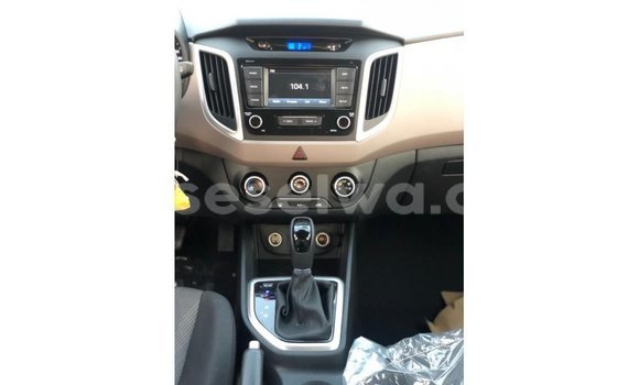 Buy Import Hyundai Creta Blue Car in Import - Dubai in East Mahé Buy Import Hyundai Creta Blue Car in Import - Dubai in East Mahé