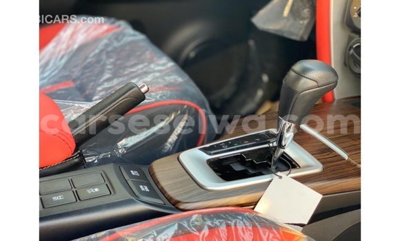 Buy Import Toyota Fortuner White Car in Import - Dubai in East Mahé Buy Import Toyota Fortuner White Car in Import - Dubai in East Mahé