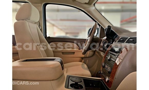 Buy Import Chevrolet Tahoe Other Car in Import - Dubai in East Mahé Buy Import Chevrolet Tahoe Other Car in Import - Dubai in East Mahé