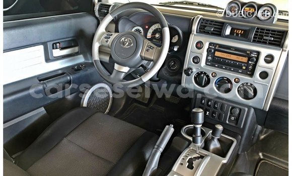 Buy Import Toyota FJ Cruiser White Car in Import - Dubai in East Mahé Buy Import Toyota FJ Cruiser White Car in Import - Dubai in East Mahé