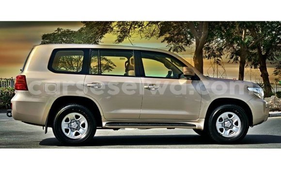 Buy Import Toyota Land Cruiser Other Car in Import - Dubai in East Mahé Buy Import Toyota Land Cruiser Other Car in Import - Dubai in East Mahé