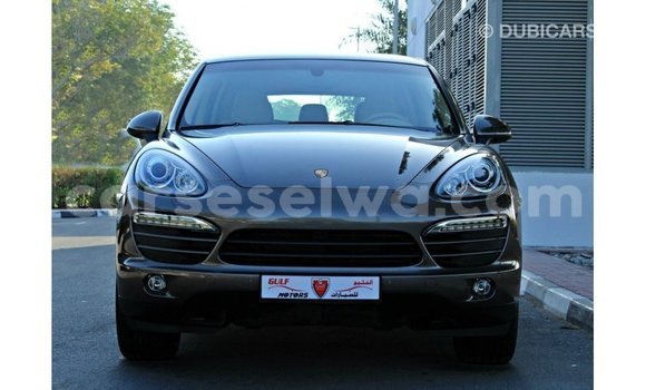 Buy Import Porsche Cayenne Brown Car in Import - Dubai in East Mahé Buy Import Porsche Cayenne Brown Car in Import - Dubai in East Mahé
