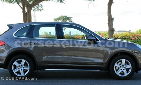 Buy Import Porsche Cayenne Brown Car in Import - Dubai in East Mahé Buy Import Porsche Cayenne Brown Car in Import - Dubai in East Mahé