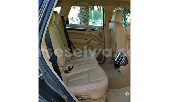 Buy Import Porsche Cayenne Brown Car in Import - Dubai in East Mahé Buy Import Porsche Cayenne Brown Car in Import - Dubai in East Mahé
