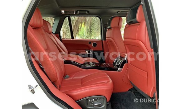 Buy Import Land Rover Range Rover White Car in Import - Dubai in East Mahé Buy Import Land Rover Range Rover White Car in Import - Dubai in East Mahé