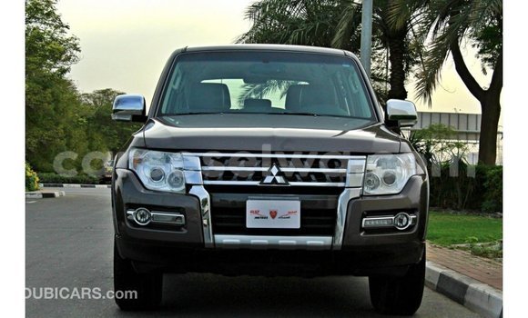 Buy Import Mitsubishi Pajero Brown Car in Import - Dubai in East Mahé Buy Import Mitsubishi Pajero Brown Car in Import - Dubai in East Mahé