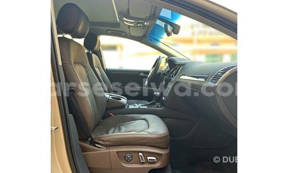 Buy Import Audi Q7 Other Car in Import - Dubai in East Mahé Buy Import Audi Q7 Other Car in Import - Dubai in East Mahé