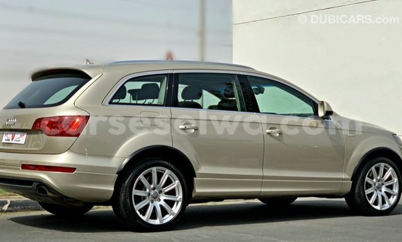 Buy Import Audi Q7 Other Car in Import - Dubai in East Mahé Buy Import Audi Q7 Other Car in Import - Dubai in East Mahé