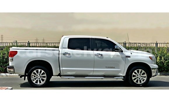 Buy Import Toyota Tundra White Car in Import - Dubai in East Mahé Buy Import Toyota Tundra White Car in Import - Dubai in East Mahé