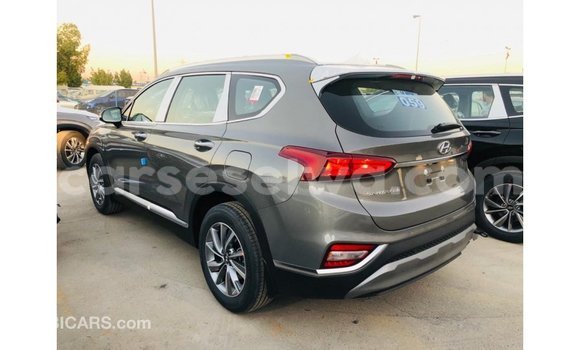 Buy Import Hyundai Santa Fe Brown Car in Import - Dubai in East Mahé Buy Import Hyundai Santa Fe Brown Car in Import - Dubai in East Mahé