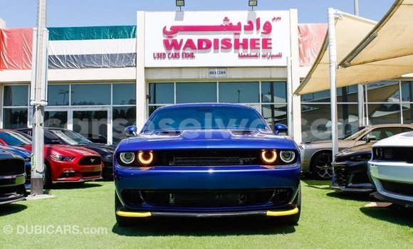 Acheter Import Voiture Dodge Challenger Bleu à Import - Dubai, East Mahé Acheter Import Voiture Dodge Challenger Bleu à Import - Dubai, East Mahé