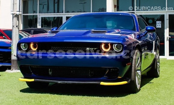 Acheter Import Voiture Dodge Challenger Bleu à Import - Dubai, East Mahé Acheter Import Voiture Dodge Challenger Bleu à Import - Dubai, East Mahé